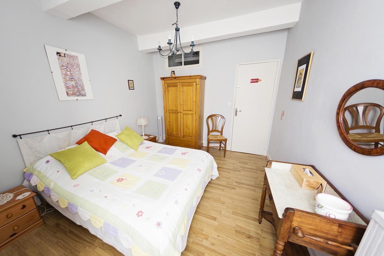 L'Arche Des Chapeliers Bed & Breakfast Foix Luaran gambar