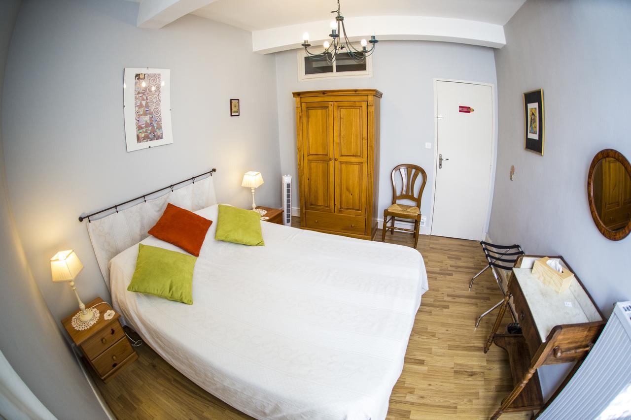 L'Arche Des Chapeliers Bed & Breakfast Foix Luaran gambar